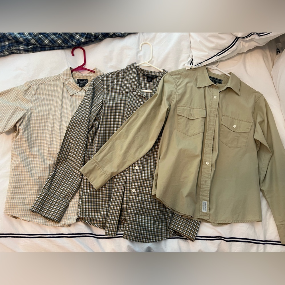 NWOT Abercrombie button up shirts 100% cotton